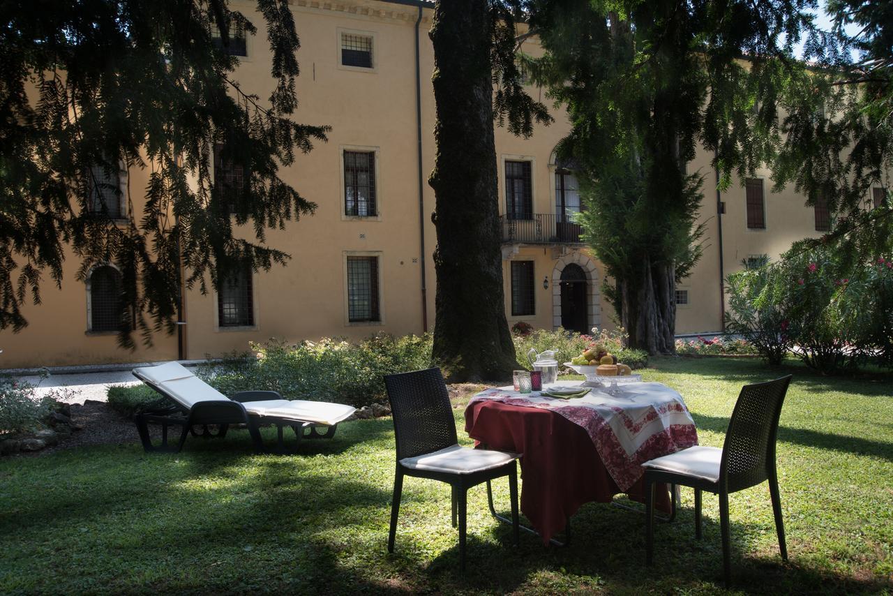 Villa Curti Sovizzo Bagian luar foto